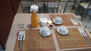 Free daily full breakfast