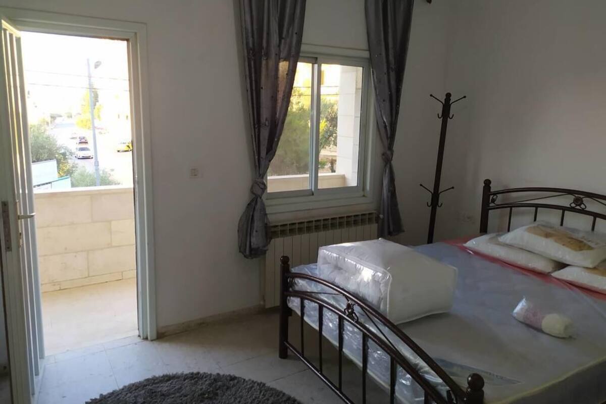 Deluxe Double Room | Soundproofing, WiFi (free)
