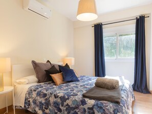3 Schlafzimmer, Bügeleisen/Bügelbrett, Internetzugang, Bettwäsche