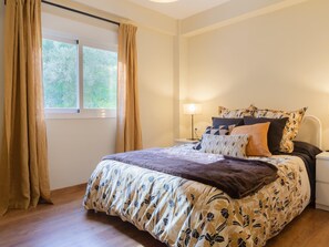 3 Schlafzimmer, Bügeleisen/Bügelbrett, Internetzugang, Bettwäsche