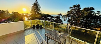 STYLISH ISLAND GETAWAY - BEACHFRONT APARTMENT - COWES - Phillip Island