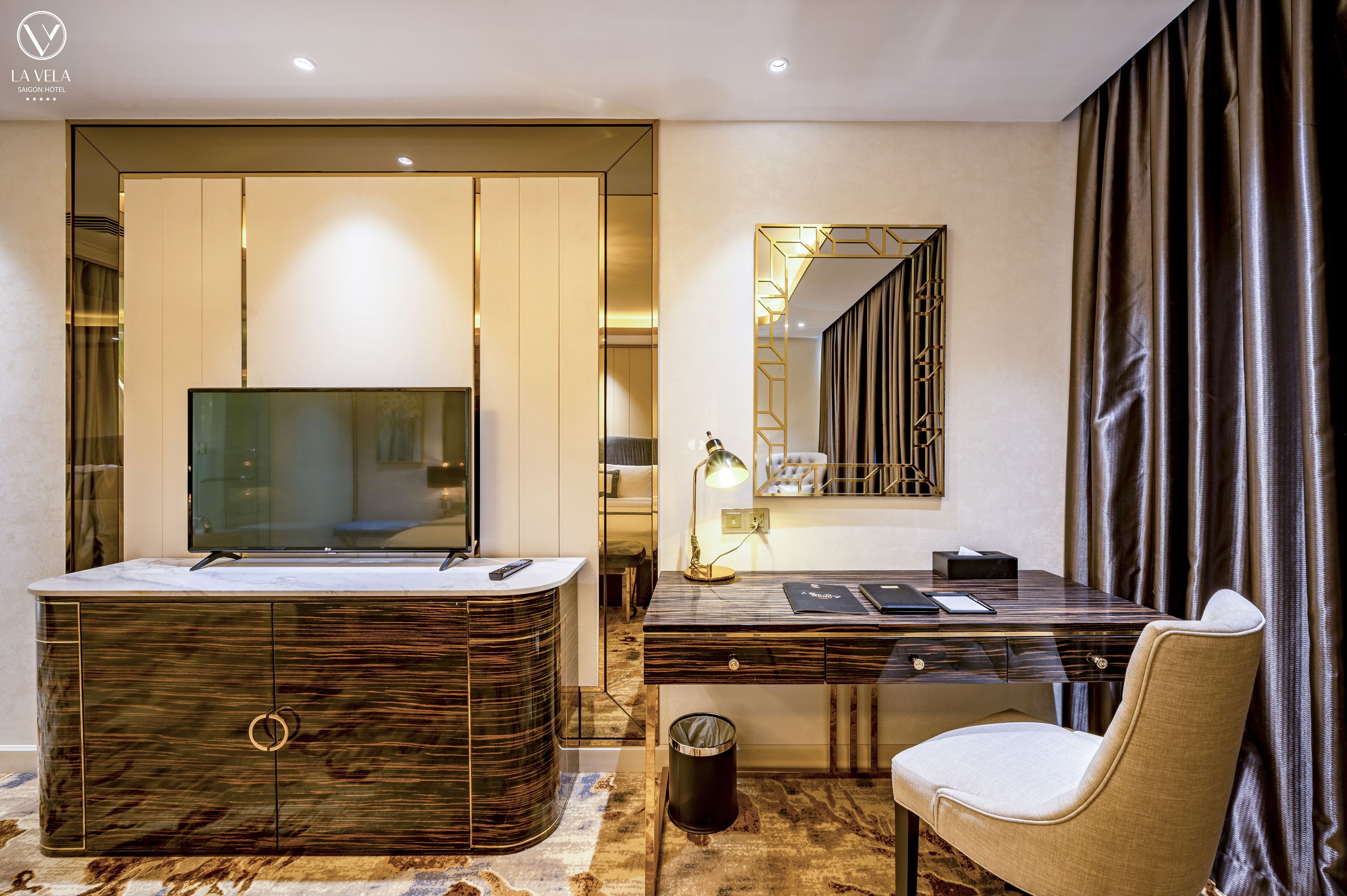 la vela club lounge - president suite (breakfast and club benefits included) | 2 bedrooms, minibar, in-room safe, desk