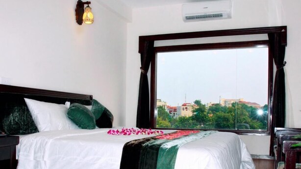 Deluxe Double Room | Minibar - Happy Hotel Hanoi (Hanoi)
