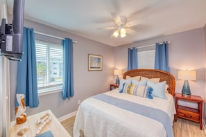 1 bedroom, iron/ironing board, free WiFi, bed sheets