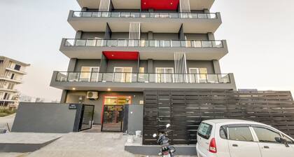 OYO Townhouse 184 Sector 57