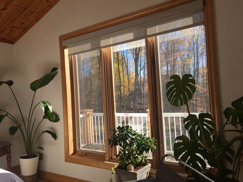 Nature Escape guesthouse, minutes from Ottawa, in heart of the Gatineau Park