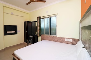 Room - Spot ON 40429 Hotel Shriya (Puri)