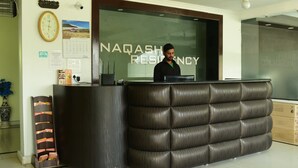 Lobby - Capital O 3734 Hotel Naqash Residency (Srinagar)