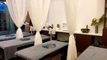 Massage đá nóng, massage Thụy Điển, dịch vụ massage