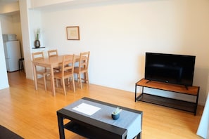 Appartement (IREACO YOSHIZUKA-603) | Coin séjour | Télévision à écran plat