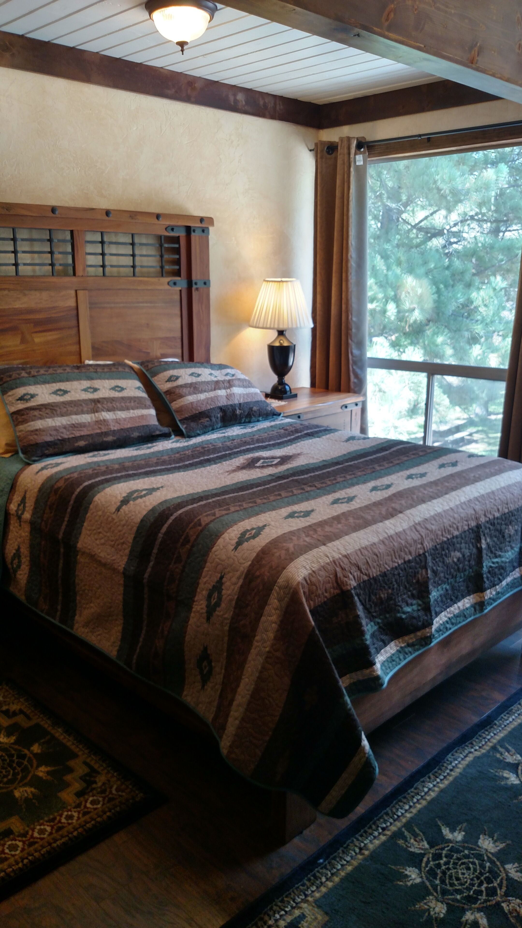 1 室のベッドルーム、アイロン / アイロン台、WiFi (無料)、ベッドシーツ