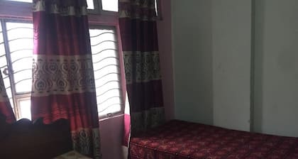 Beautiful Portion In the Heart of Lahore Near Grater Iqbal Park