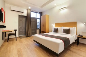 Room - OYO Townhouse 129 Sector 30 (Gurugram)