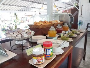 Desayuno diario por un coste adicional