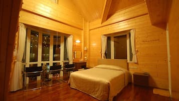 Rideaux occultants, Wi-Fi gratuit, draps fournis