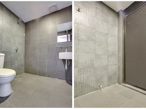 Habitación doble estándar, 1 cama Queen size | Baño | Regadera, regadera tipo lluvia, amenidades de baño gratuitas, bidet