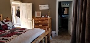 4 makuuhuonetta, Wi-Fi, vuodevaatteet