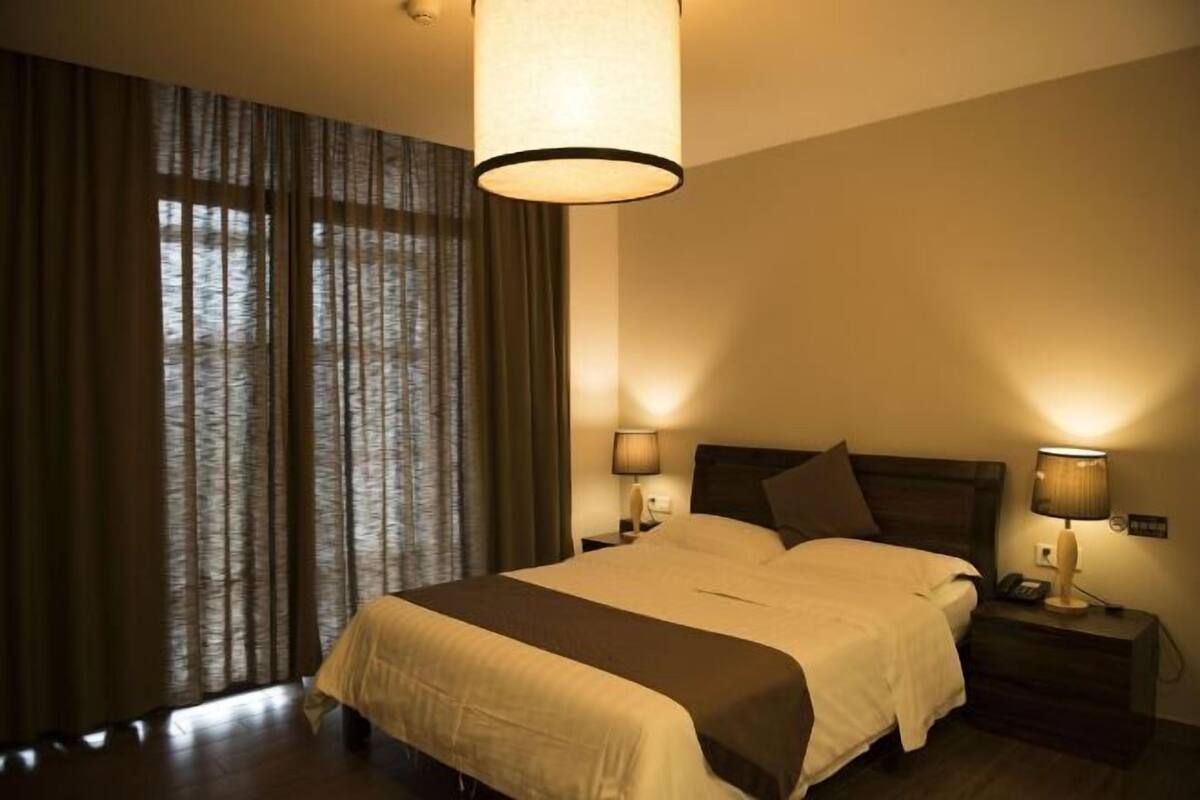 1 bedroom, free WiFi, bed sheets