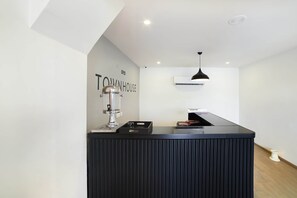 Lobby - OYO Townhouse 179 Daffodils Sector 52 (Gurugram)