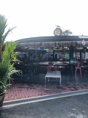 Bar (on property) - MyPrawn Village (Tanjung Tualang)