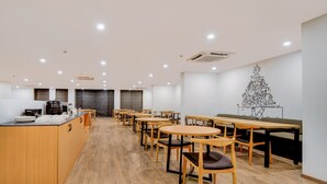 Restaurant - OYO Townhouse 207 Gopalpura (Jaipur)