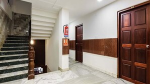 Room - OYO Flagship 48912 Chandrika Residency MG Road (Kanayannur)