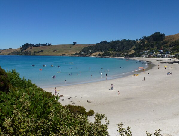 Sun-loungers, beach towels