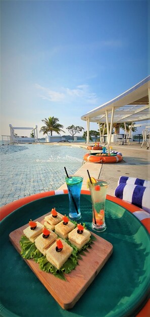 Restaurant - Doulos Phos The Ship Hotel (Bintan)