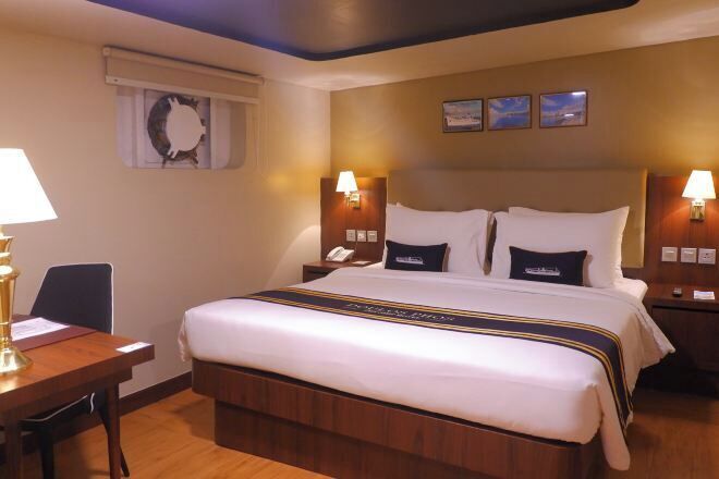 Minibar, in-room safe, individually decorated, individually furnished