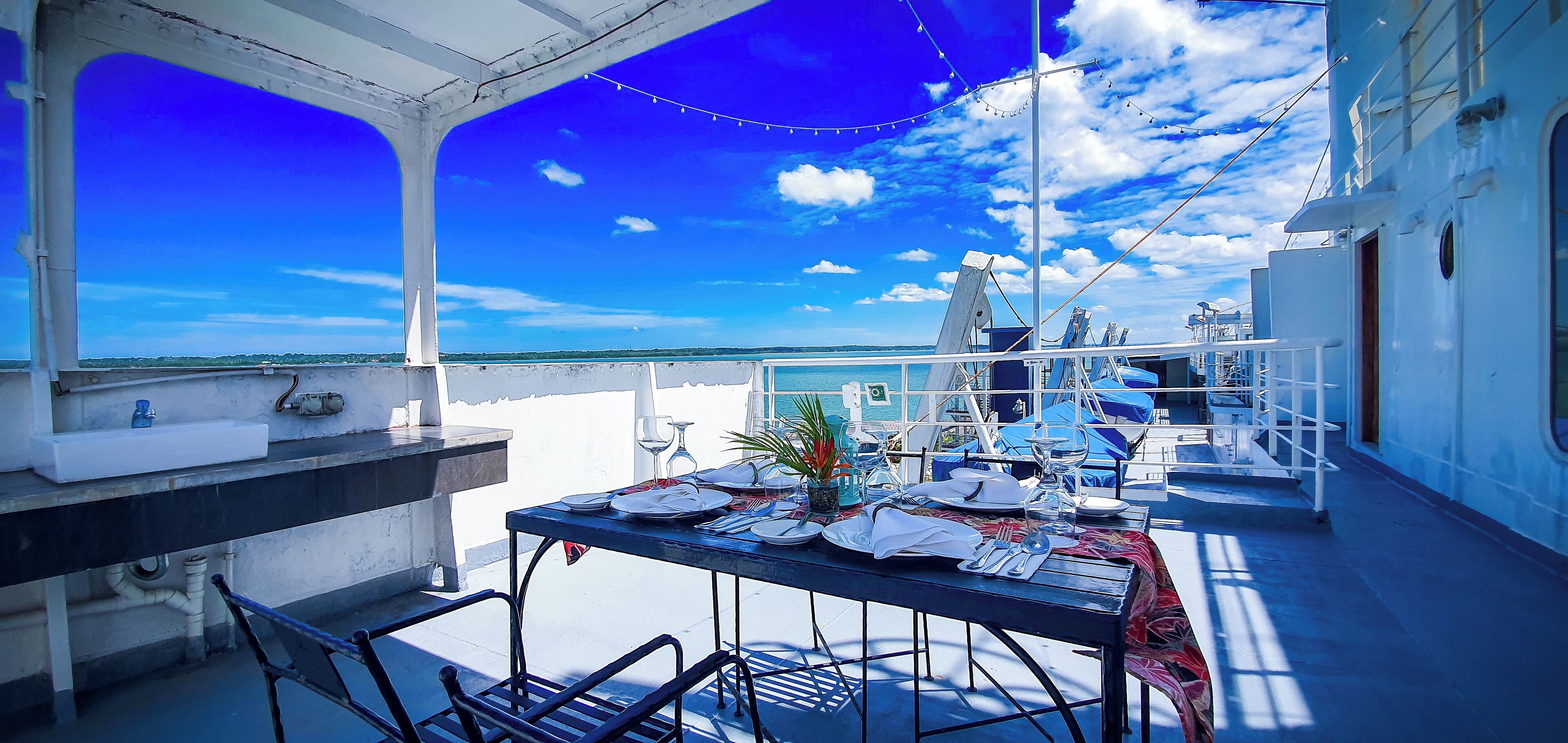 Honeymoon Cabin | Terrace/patio