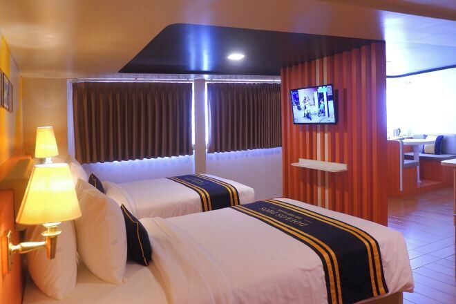 Minibar, in-room safe, individually decorated, individually furnished