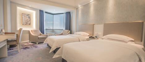 Business Twin Room | Desk, blackout drapes, soundproofing, free WiFi