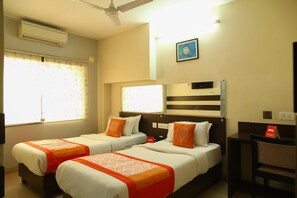 Room - Collection O 37988 Peanut Inn (Nagpur)