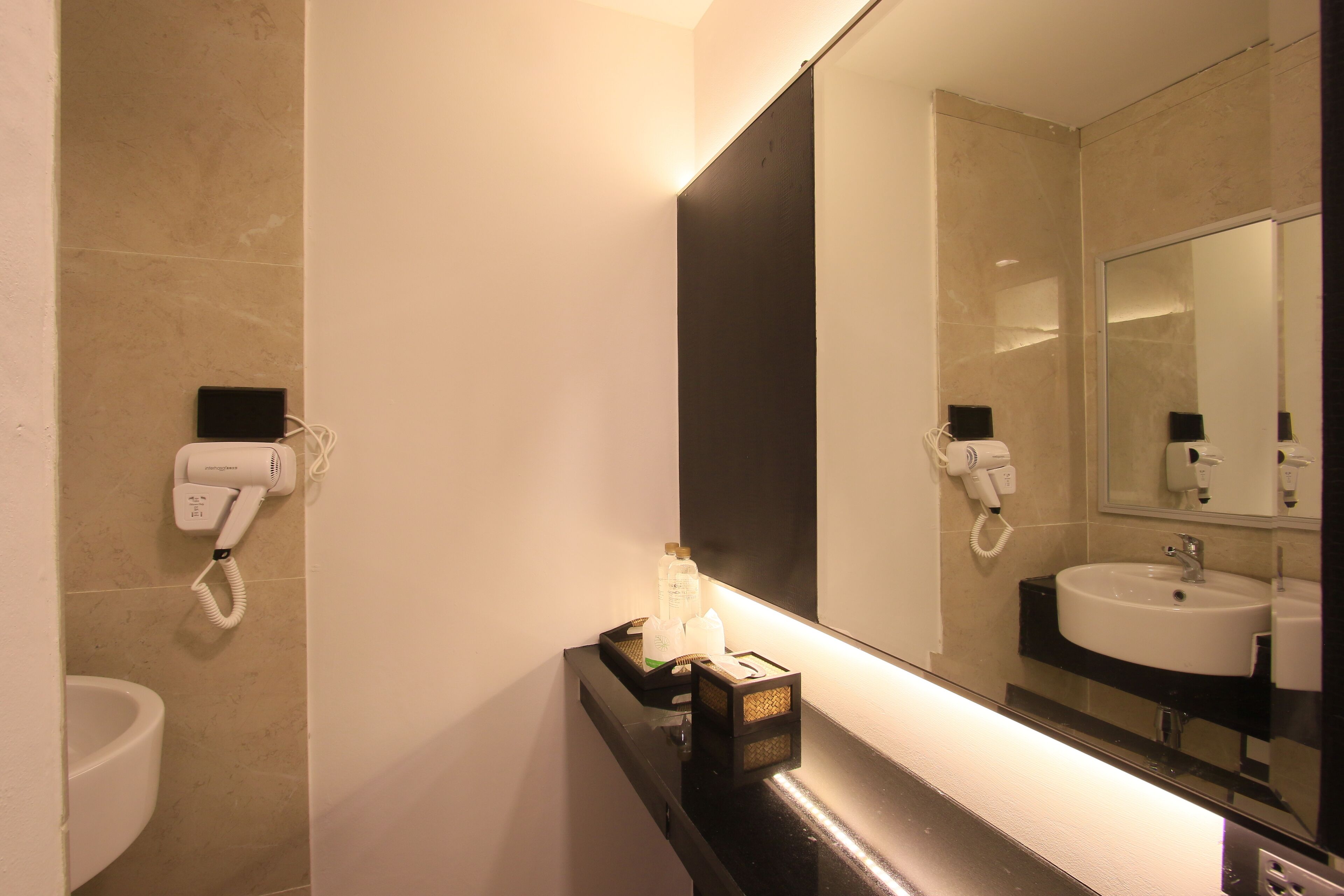 Photo - Pratunam Atrium Hotel