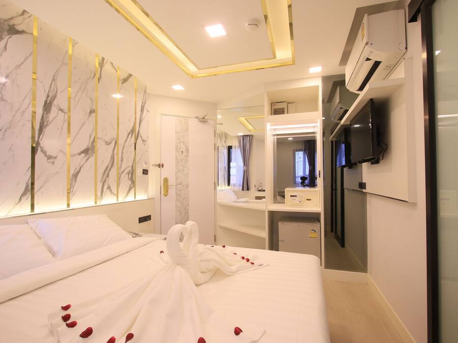 Deluxe Room | Interior
