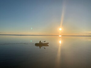 Beach nearby, sun loungers - Lakeside Beach House - Child & Dog Friendly (Loch Sport)