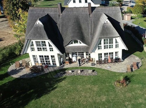 Baltic Sea beach villa Silvia - Baltic Sea beach villa Silvia 2 right