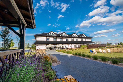 Sezony. Restauracja i Hotel