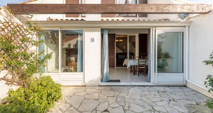 200 metres from the beach, 2-star furnished accommodation