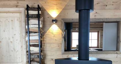 Mankerl Hut, Austria