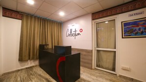 Lobby - OYO Townhouse 263 Hotel Luxurs Shri Gopal Nagar (Jaipur)