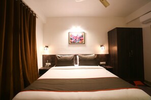 Room - OYO Townhouse 263 Hotel Luxurs Shri Gopal Nagar (Jaipur)