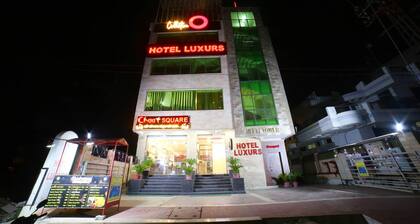 OYO Townhouse 263 Hotel Luxurs Shri Gopal Nagar