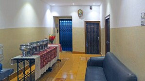 Interior - OYO Flagship 60504 Hotel Marina Beniapukur (Kolkata)
