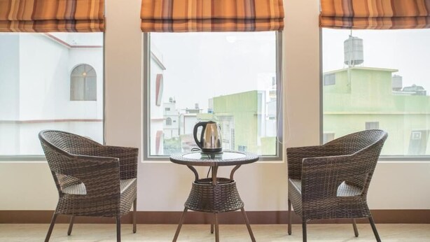 Triple Room - Jia Jia Mia Su (Linbian)