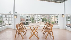 Triple Room | Balcony view - Jia Jia Mia Su (Linbian)