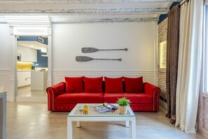 Superior Apartment | Living area - Enjoybcn Colon Apartments (Barcelona)