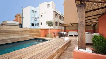 Udendørs pool, liggestole