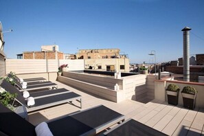 Exterior - Enjoybcn Gaudi Apartments (Barcelona)