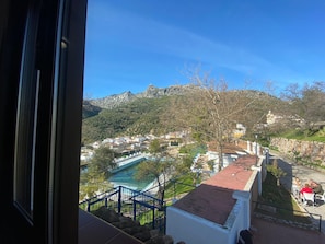 Mountain view - Hotel Rural & Restaurante Las Camaretas (Cortes de la Frontera)